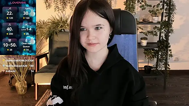 Elainebeness live sex cam