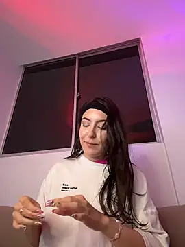 alesziarose_'s cam snapshot