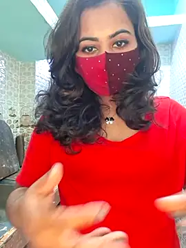 Bristy- live sex cam