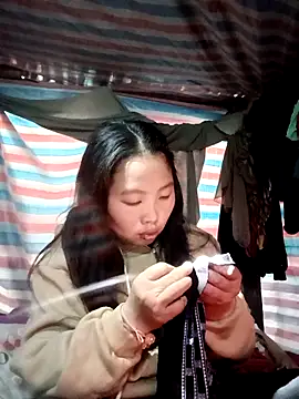 PhamPhung live sex cam