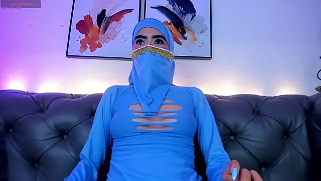 Shahira_peti's cam snapshot