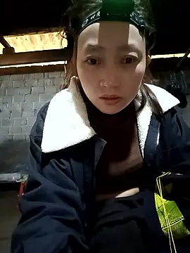 Zhan99999 live sex cam