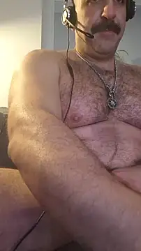 CloudyMuscleBeefy live sex cam