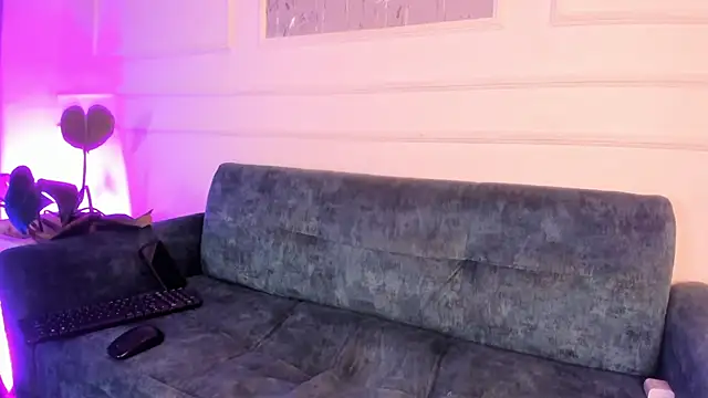 Adrian_Volt live sex cam