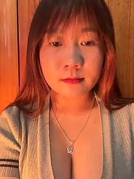 Liness101 live sex cam