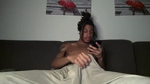 BlackBullTitus live sex cam