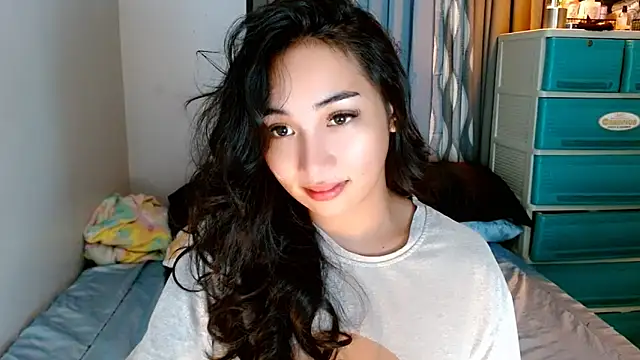 SweetLilly_18 live sex cam