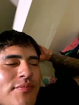 roa_alee live sex cam