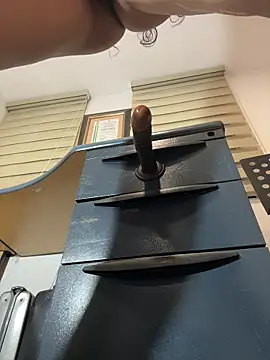 dani_bela's cam snapshot