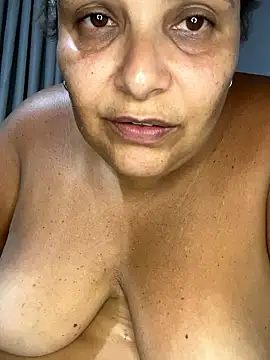 Livpoppe live sex cam