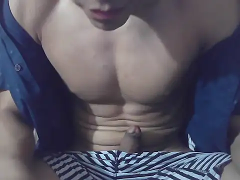 Patrick3_5556 live sex cam