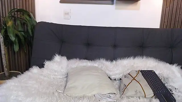 rihannagil live sex cam