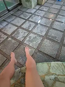 starvingo2002 live sex cam