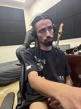 FavelaDaddyCum live sex cam