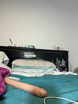 dani_bela's cam snapshot