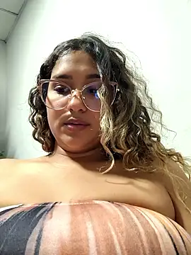 BrendaGirs's cam snapshot