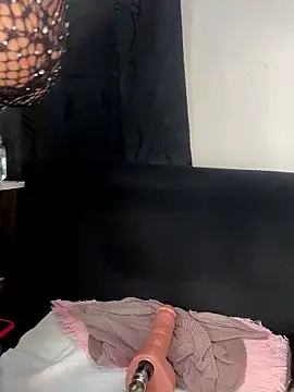 chiquimaturesexy live sex cam