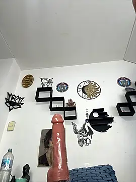 jamilaross live sex cam