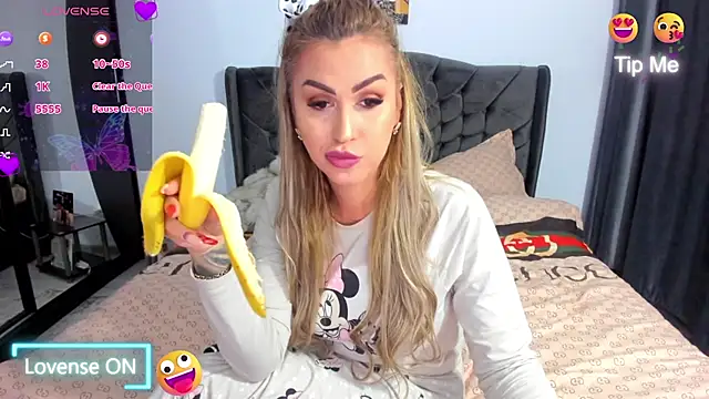 Nicol2Naya live sex cam