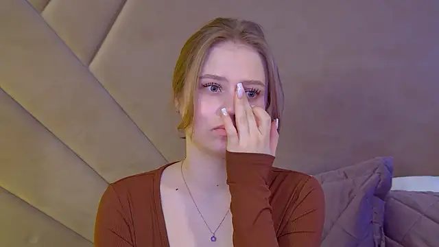 SelinSwarovski live sex cam