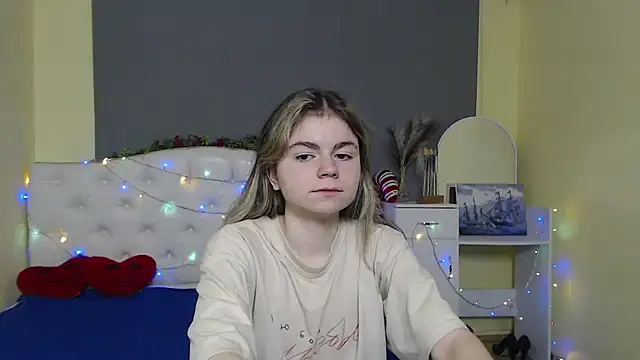 TinaRedly live sex cam