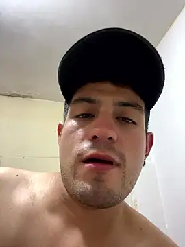 williamsmiiths16 live sex cam