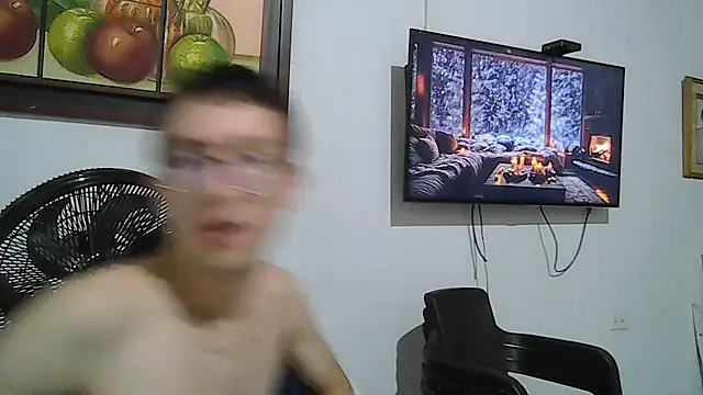 Kevintdx live sex cam