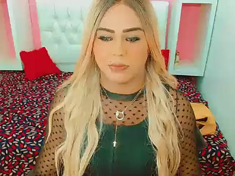 macgenta_drackk live sex cam