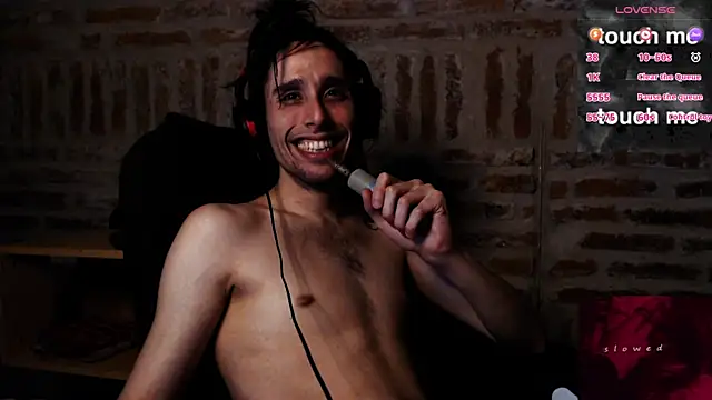 CaramelToy live sex cam