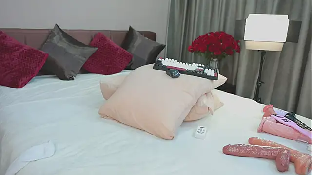 MillaBelle's cam snapshot