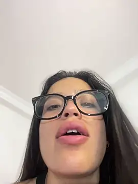 JuanitaMore01 live sex cam