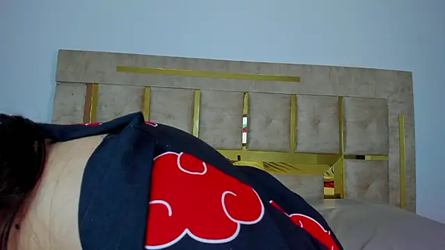 Kitty_ravee live sex cam