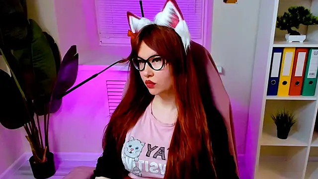 CarolGiggly live sex cam