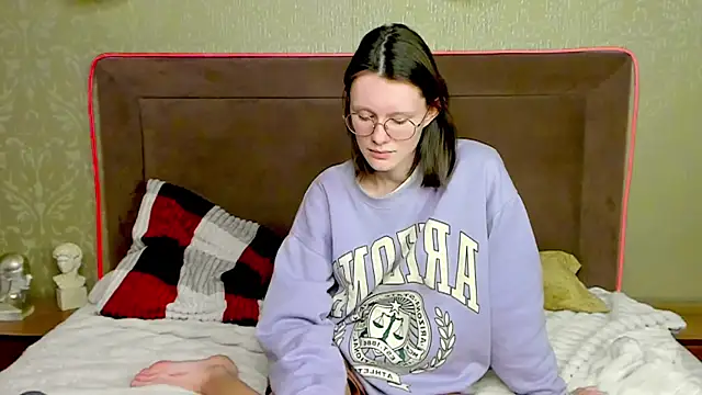 RoxyHerena live sex cam