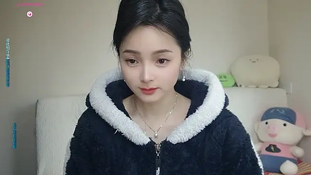 -J-o-y- live sex cam