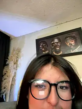 kim_zaratte live sex cam