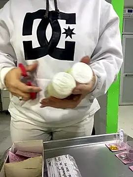 HealingHoney live sex cam