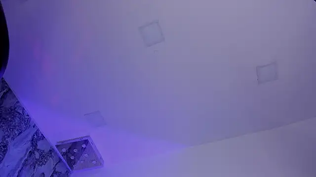 Sophi_Johnson live sex cam