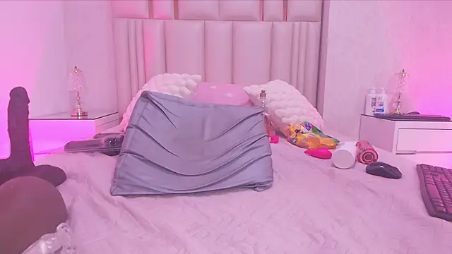 _carolina_fox's cam snapshot