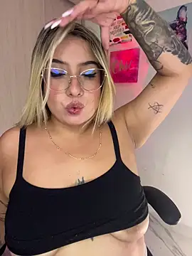 _Ninasanz's cam snapshot