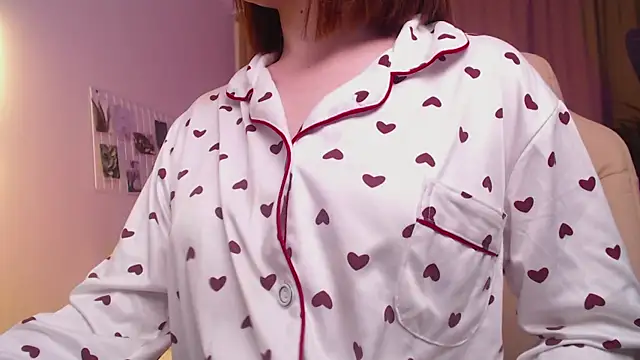 Haya_Harareet's cam snapshot