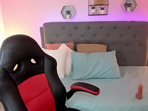 Abril_Rosse_'s cam snapshot