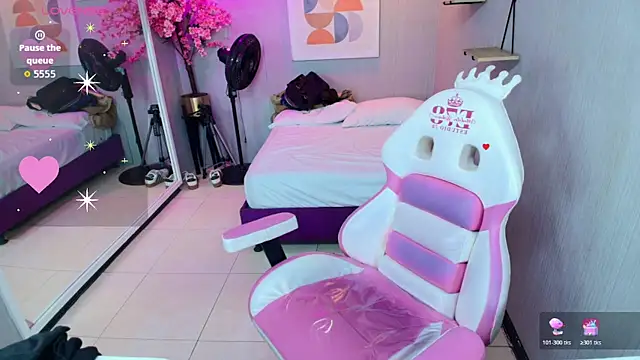 Maggy_t18's cam snapshot