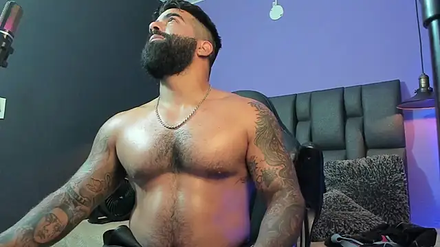 Lyon_vach live sex cam