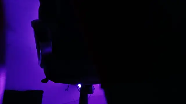 AlexisAndMartina3 live sex cam