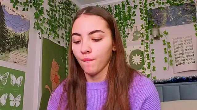 Fit_Brunette_'s cam snapshot