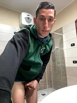 Gionnytav's cam snapshot