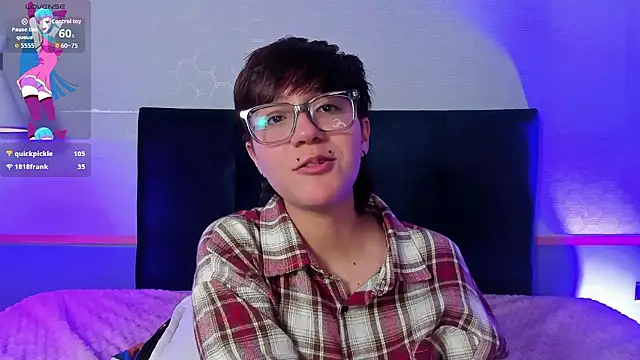 Tsuki_Maru live sex cam