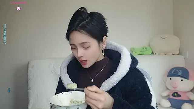 -J-o-y-'s cam snapshot