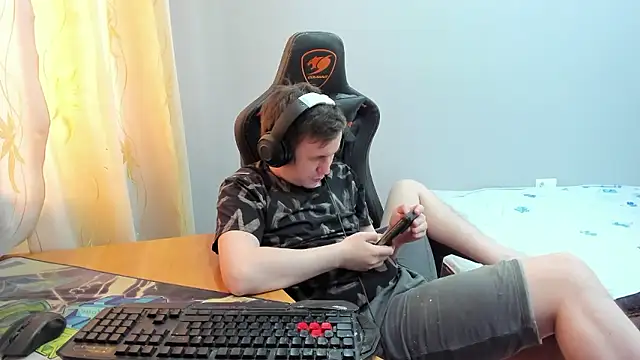 iliaskrislove's cam snapshot